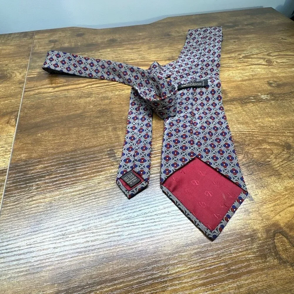 VALENTINO Silk Tie Red Blue Geometric Print NeckTie Made in Italy‎ Cravatte